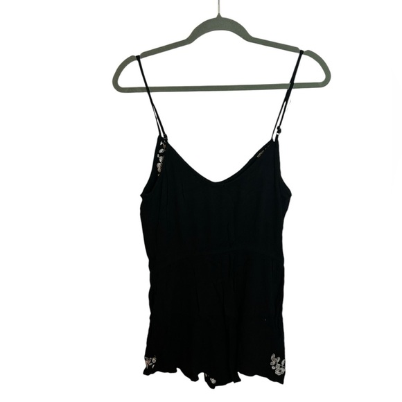 Forever 21 Floral Embroidered Romper - Picture 2 of 5